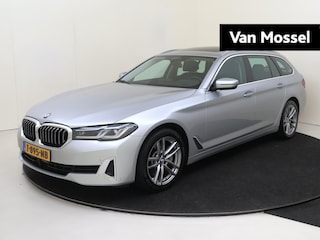 BMW 5-serie Touring 530i High Executive | digitale cockpit | panoramadak | leder bekleding | eletrisch verstelbare stoelen | 360 graden camera