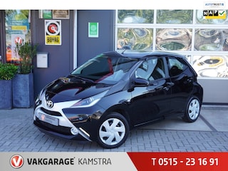 Toyota Aygo 1.0 VVT-i x-play NAP 5drs Airco/Bluetooth/Zuinig