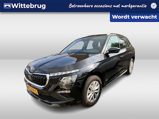 Skoda Kamiq 1.0 TSI 115pk Business Edition / Navigatie by APP / LM 16 inch / Camera / Parkeersensoren / LED Garantie tot 30-06-2029 // 100.000km