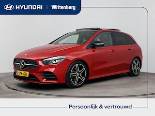 Mercedes-Benz B-klasse 180 Business Solution AMG | Schuif/kanteldak | Achteruitrij camera | Cruise control | Stoelverwarming | Navigatie |