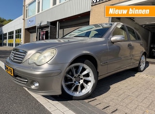 Mercedes-Benz C-klasse 180 K. Classic AUT AIRCO LMV RIJDT GOED NAP APK 4-2027 GEEN ROEST