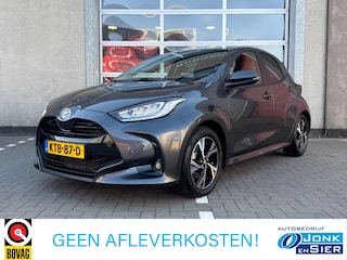 Toyota Yaris 1.5 Hybrid 115 Dynamic|Apple CarPlay/Android Auto|Parkeersensoren|Camera|Dodehoekdet.|Stoelverw.|Stuurverw.|LED