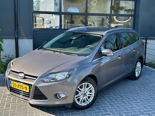 Ford Focus Wagon 1.0 EcoBoost Titanium | Nieuwe Distributieriem | Clima | PDC | Trekhaak