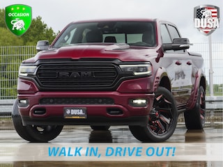Dodge Ram 1500 | Limited | 5.7L HEMI | Crew cab 22inch Fuel offroads | Fender flares | Hardtop deksel | Night Edition