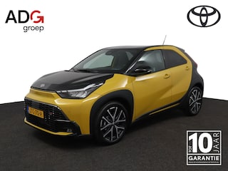 Toyota Aygo Hybrid 115 GR Sport Stoelverwarming | Keyless entry | Draadloze telefoonlader | Achteruitrijcamera | JBL premium sound |