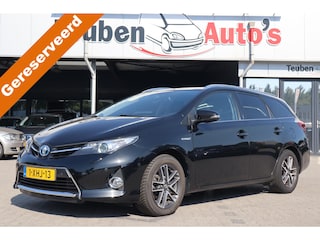 Toyota Auris Touring Sports 1.8 Hybrid Lease | Skyview panoramisch dak | Camera | Trekhaak | Stoelverwarming