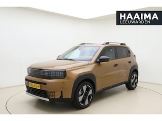 Fiat Grande Panda La Prima 11 kW 44 kWh | DEMO | 8 Jaar garantie | Navigatie | Climate control | Stoel & Stuurverwarming | Dakrails | Extra getint glas