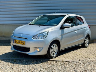 Mitsubishi Space Star 1.0 Intense [ ecc,lmv,spoilerset ]