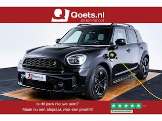 Mini Countryman Cooper S E ALL4 Active Cruise Control - Head up - Elektrisch verstelbare/verwarmde stoelen -  Elektrisch inklapbare buitenspiegels - Comfort acces - Achteruitrijcamera - Getinte Ruiten -