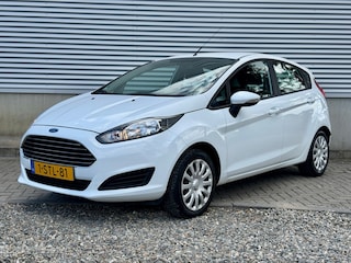 Ford Fiesta 1.0 Style 5 deurs [ navi,audio,airco ]