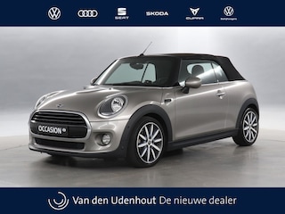 Mini Cooper Cabrio 1.5 136pk Automaat Business / Navigatie / Camera / Harman&Kardon