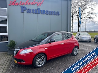Lancia Ypsilon 0.9 TwinAir Bl.&Red Pdc|Lm-velgen|Airco