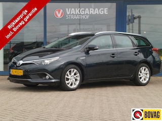 Toyota Auris Touring Sports 1.8 Hybrid Aspiration, Automaat / Climate Control / Camera / Cruise control