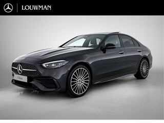 Mercedes-Benz C-klasse 300 e 140 Years Edition | AMG Line Premium Plus | Nightpakket | Trekhaak | Panoramaschuifdak | Middenconsole metaalstructuur | GUARD 360° Plus | Warmtewerend, donkergetint glas | Burmester® 3D surround sound system | 19" multispaaks lichtmetalen AMG-velgen |