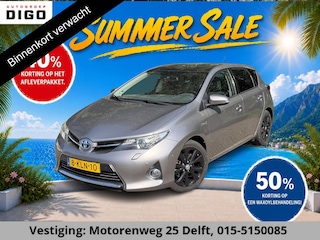 Toyota Auris 1.8 HYBRID LEASE PRO PANORAMADAK NAVI LEDER STOEL VERWARMING  . CRUISE CONTROL .