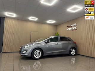 Hyundai i30 1.6 GDI Go! * Afn. Trekhaak / Navigatie / Camera / LM Velgen / NL Auto *