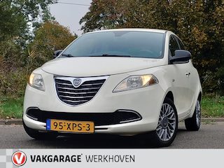 Lancia Ypsilon 0.9 TwinAir Gold | Parkeersensoren |Cruise control