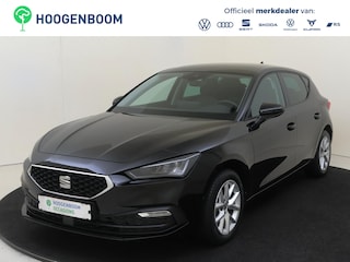 Seat Leon 1.5 eTSI Style Business Intense | Achteruitrijcamera | Adaptieve cruise control | Lane assist | Navigatie | Carplay | Parkeerassistent |
