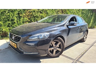 Volvo V40 1.6 D2