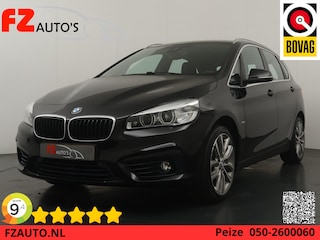 BMW 2-serie Tourer 218i Executive Automaat - Navigatie - Climate Control - LED Koplampen