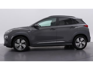 Hyundai Kona EV Premium 64 kWh | SOH 100% | Warmtepomp | BTW verrekenbaar | Leder | Full LED |