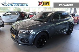 Audi Q3 35 TFSI, Elektr Trekhaak, Stoelverw, Keyless Entry+Go, Dodehoek det. etc.