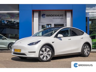 Tesla Model Y Long Range AWD 75 kWh | Trekhaak met afneembare kogel | Panoramisch Dak | Dodehoek detectie | Elek. Kofferbak | Stoelverwarming | Dodehoek detectie | Elektrisch verstelbare stoel(en) met geheugen | Keyless entry
