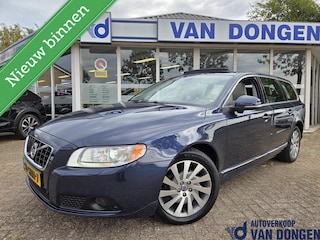 Volvo V70 1.6 T4 Limited Edition Automaat | NL-Auto | Schuifdak / Leder / Elektr. Achterkl / Blis