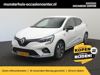 Renault Clio 1.6 E-Tech Hybrid 140 Zen - RIJKLAARPRIJS - Achteruitrijcamera - Volledig Dealeronderhouden