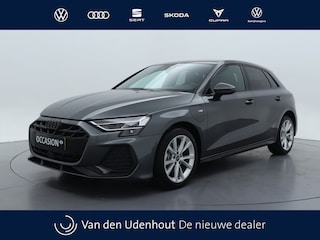 Audi A3 Sportback 40 TFSI e 204PK S edition | zwart optiek | PDC v+a | 64