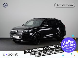 Volkswagen Tiguan 1.5 eHybrid R-Line Edition 272 pk Automaat (DSG) | Verlengde garantie | Navigatie | Panoramadak | Trekhaak (wegklapbaar) | Rondomzicht camera | Lederen bekleding |Stoelverwarming/ventilatie | R-Line |
