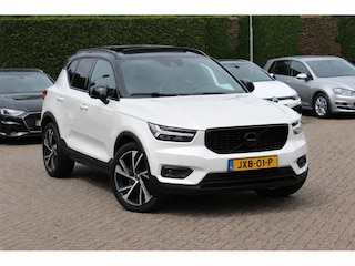 Volvo XC40 1.5 T5 Twin Engine R-Design / Panoramadak / Camera / 20'' / Stoel+Stuurverwarming / CarPlay / Dodehoek / DAB / Cruise Control Adaptief