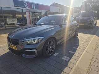 BMW M140i High Executive navigatie, automaat, dealer onderhouden