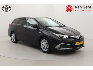 Toyota Auris Touring Sports 1.8 Hybrid Lease Pro | Panoramadak | Navigatie | Stoelverwarming | Parkeersensoren voor/achter | LED | Keyless | Cruise Control | Clima | Camera | 16 inch | Rijstrooksensor | Bluetooth