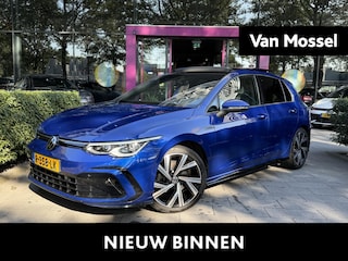 Volkswagen Golf 1.5 eTSI R-Line | WORDT VERWACHT | PANORAMADAK | ACHTERUITRIJCAMERA | TREKHAAK | DODEHOEK | STOELVERWARMING | STUURVERWARMING | PRIVACY GLASS |