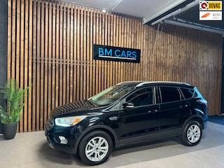 Ford Kuga 1.5 Titanium Airco, Navigatie,Trekhaak
