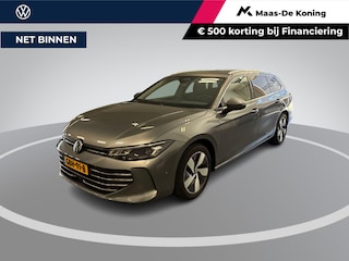 Volkswagen Passat Variant 1.5 eTSI 150pk DSG Elegance Business · Camera · Wegklapbare Trekhaak · Apple/Android Car Play · Dodehoeksensoren · P-Sensoren · 17'' Inch · Garantie t/m 18-06-2028 of 100.000