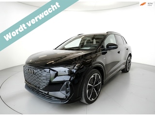 Audi Q4 45 quattro S Line 82 kWh|S line interieur en exterieur|Navi|Panodak|LEDmatrix|Camera|Blackstyle|21inch