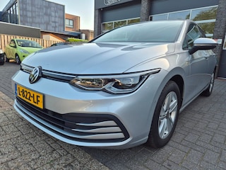 Volkswagen Golf 1.0 TSI Life Business