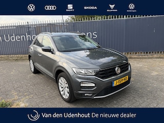 Volkswagen T-Roc 1.5 TSI DSG Sport Navigatie