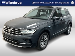 Volkswagen Tiguan 1.4 TSI eHybrid Elegance / AUTOMAAT/ TREKHAAK/ PANO/ KEYLESS/ ADAPT-CRUISE/ DIGITAL DASH/ APP-CONNECT/ NAVI/ PARK. SENSOREN + CAMERA/ CLIMATE/ STOELVERWARMING
