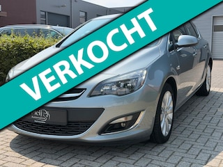 Opel Astra 1.4 Turbo Cosmo