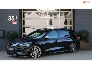Ford Focus Wagon 2.3 EcoBoost ST-3 B&O|Carplay|Milltek|Vol!!