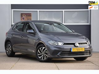 Volkswagen Polo 1.0 TSI Life DRAADLOZE LADER/VERKEERSBORD DETECTIE/APPLE CARPLAY