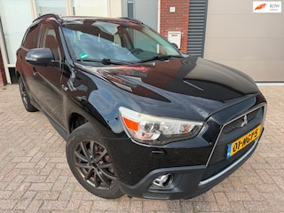 Mitsubishi ASX 1.8 DI-D HP Intense ClearTec / Pano / Navi / Leder / PDC / NAP