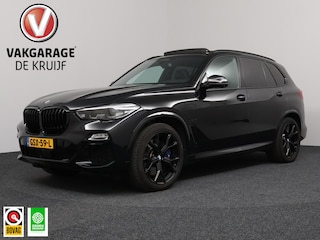 BMW X5 xDrive45e High Executive M | Skylounge Pano | Harman Kardon | M Sportstoelen | Digital Key!