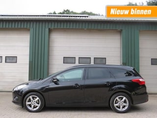 Ford Focus 1.0 ECOB. LEASE TI.