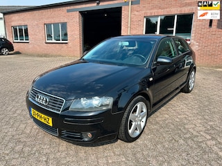Audi A3 1.6 Ambition // 98.000 km NAP !! // Nieuwe APK