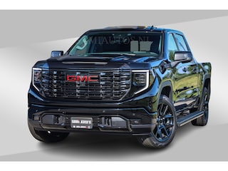 GMC Sierra DENALI 6.2 V8 426PK Full Option | De Meest Luxe Pick-Up in zijn Klasse | Comfortabele Dubbele Cabine met Royale 5 Zitplaatsen | BPM vrij | Nu Leverbaar uit Voorraad | Voorraad Nr 2252 | De specialist in Amerikaanse pick‑ups in Nederland en Europa.