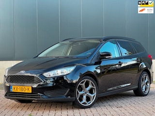 Ford Focus Wagon 1.0 Trend